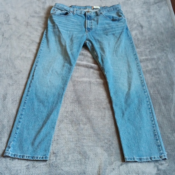 Wrangler Blue Jeans, Slim Straight Men's 36 X 32 Denim - Picture 2 of 9